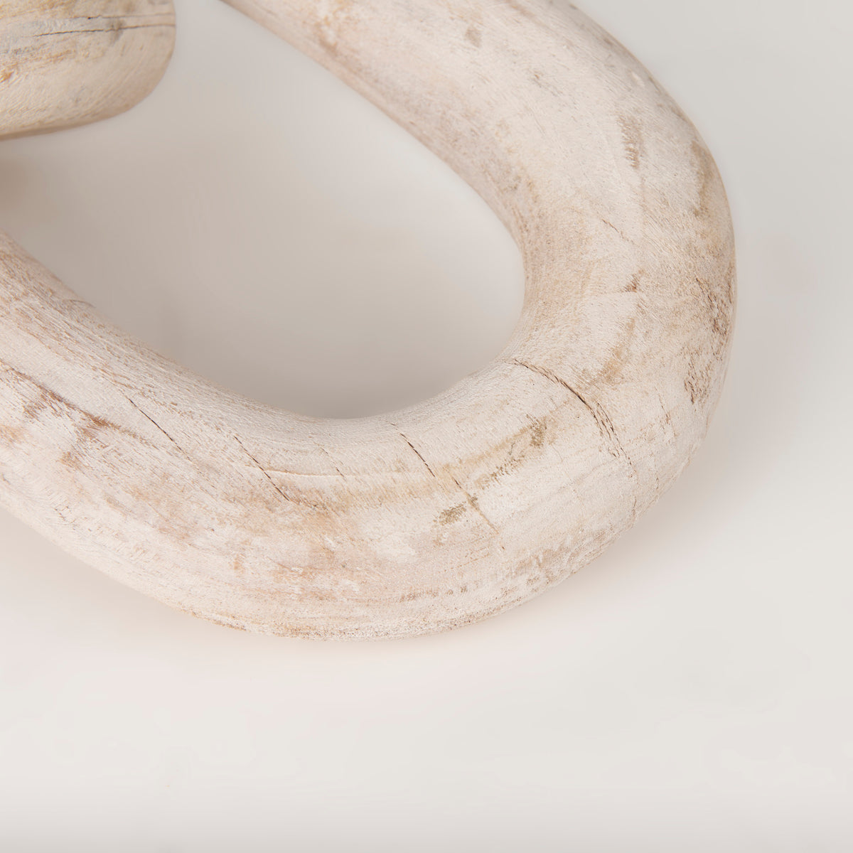 Tayla Blonde Large Wood Chain Link