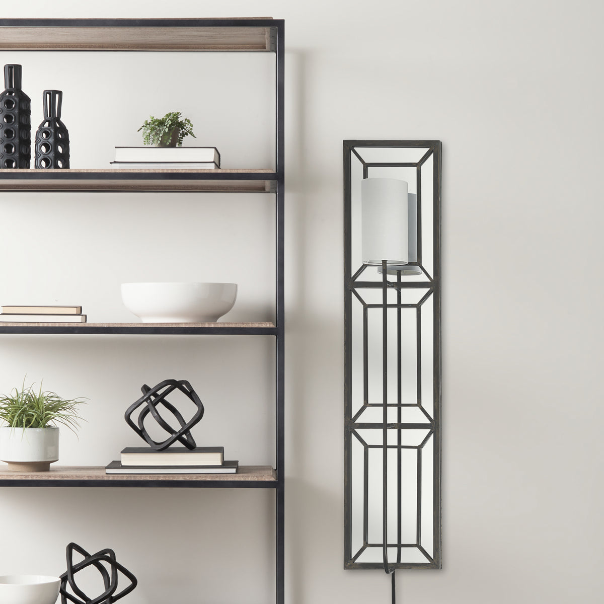 Noah Black/White Metal Rectangular Wall Sconce
