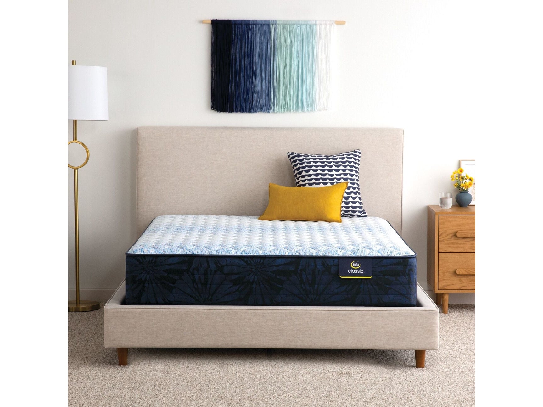 Classic Dorian 12.5" Off-White/Multicolor Innerspring Queen Firm Mattress