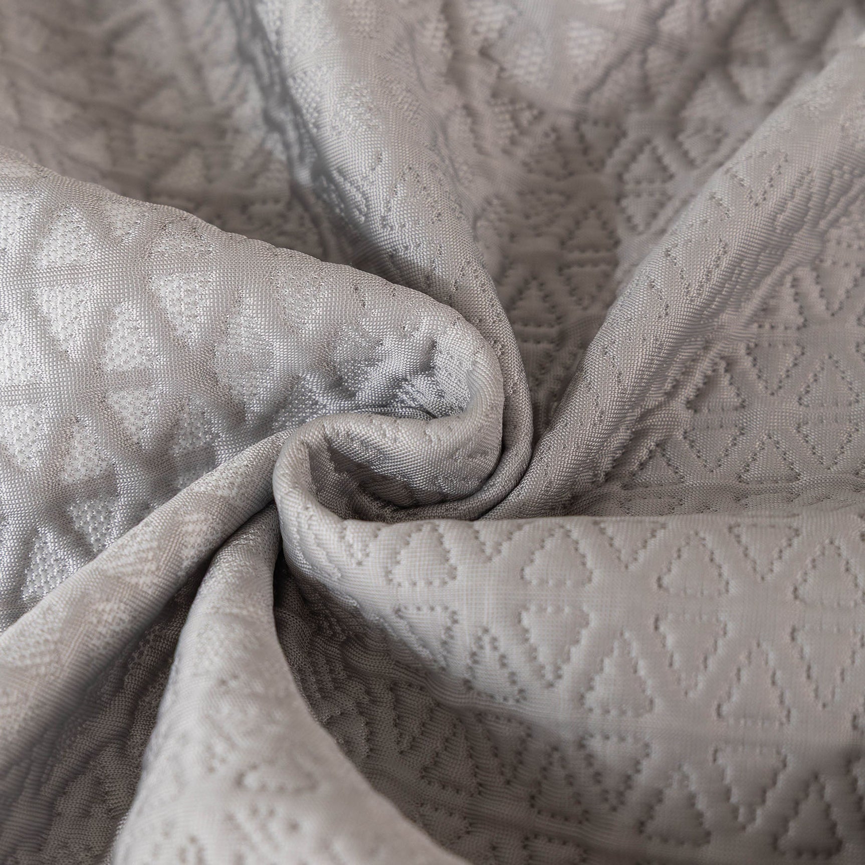 Cooling Ice Silk Sofa Throw Cover, Summer Diamond Textured Furniture Protector Blanket