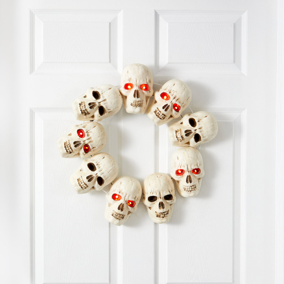 20” Halloween Skull Wreath with Lighted Eyes