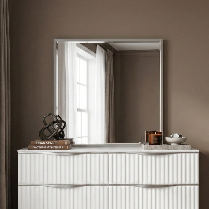 Linea White Mirror