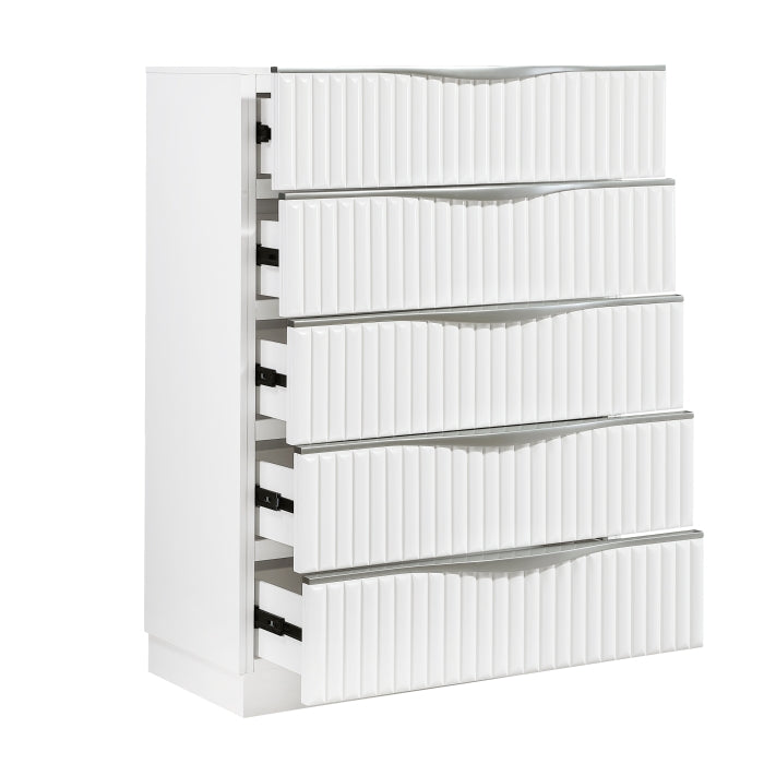 Linea White Chest