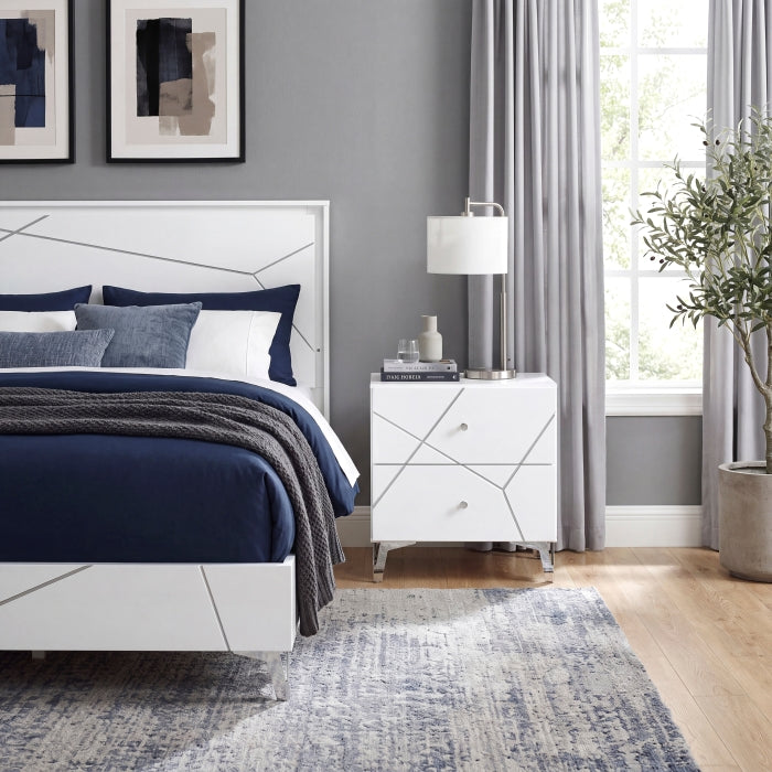 Orlo White Nightstand