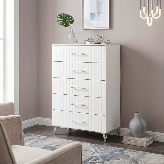 Ripple White Chest