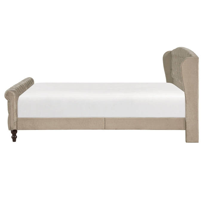 Heirloom Brown Queen Platform Bed
