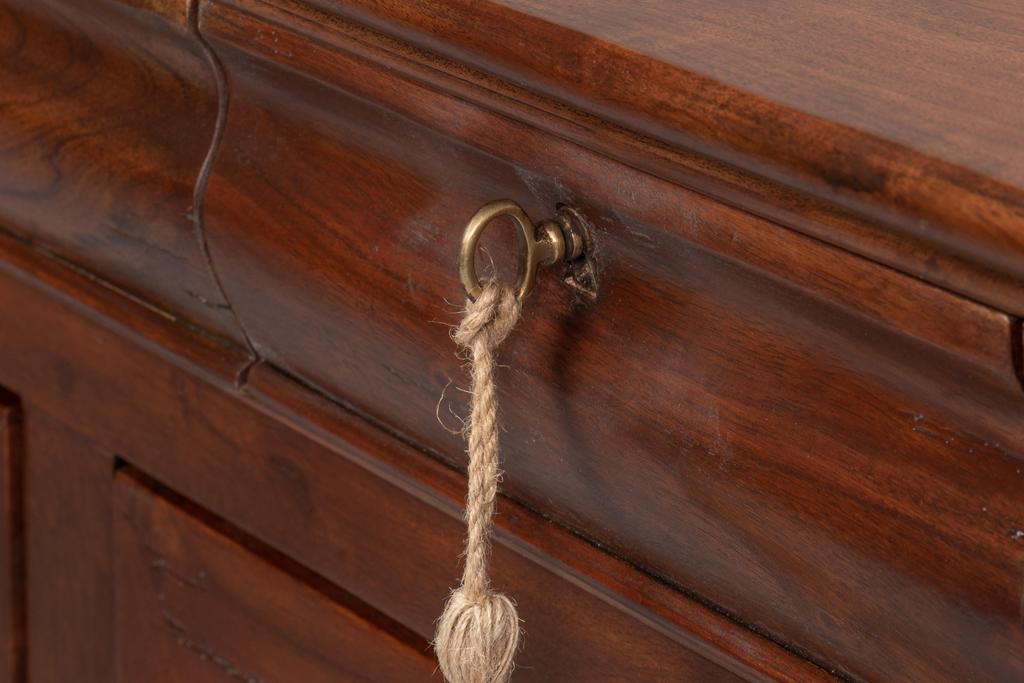 Cafe Au Lait Brown Buffet