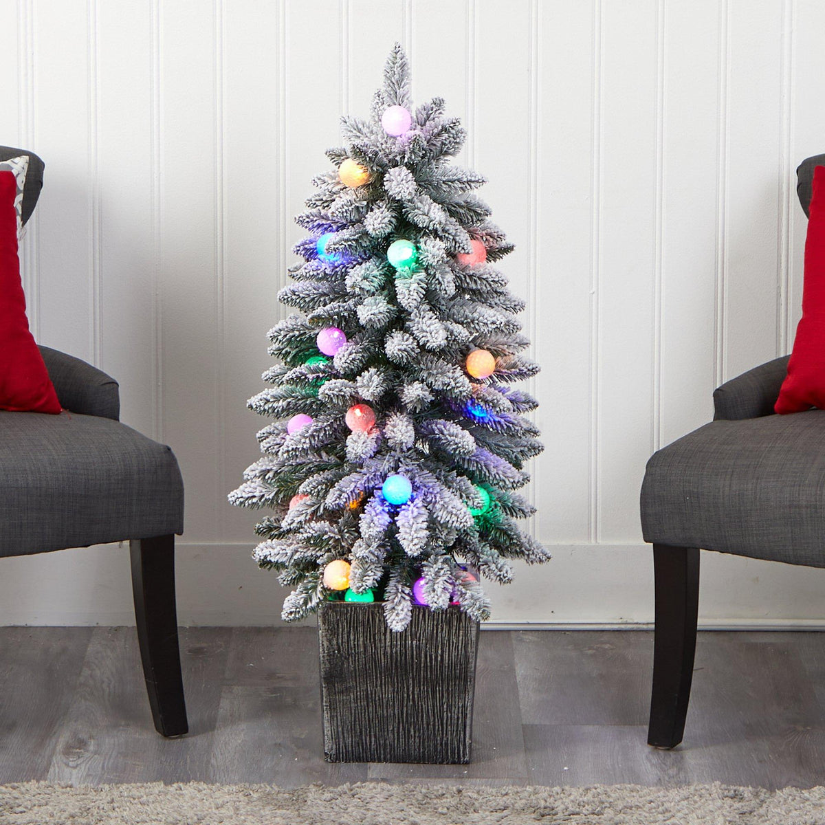 3’ Flocked Highland Fir Tree with 127 Branches and 20 LED Globe Lights in Decorative Planter