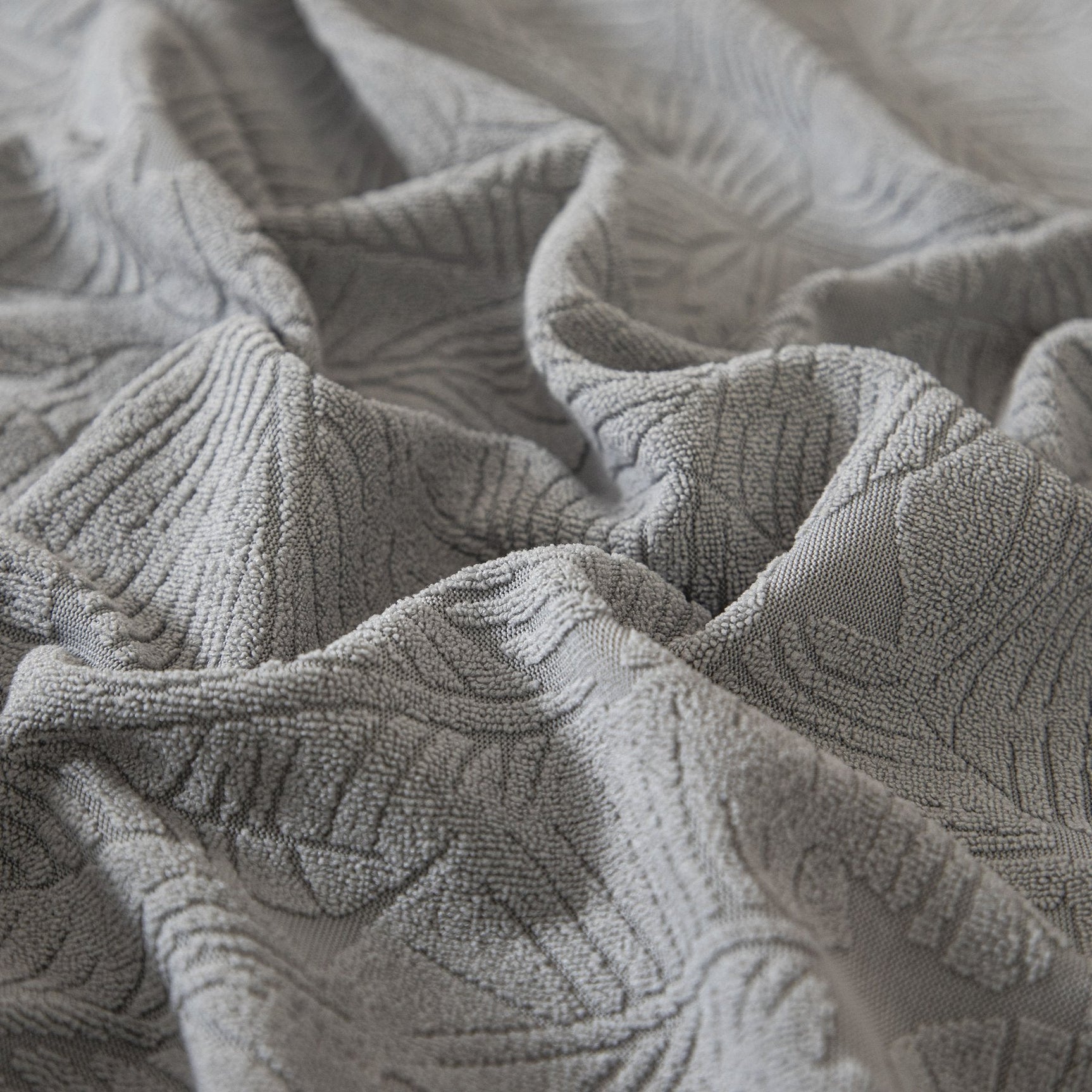 3D Jacquard Leaf Pattern Couch Slipcover, High Stretch Washable Textured Sofa Cover - Ornate Home