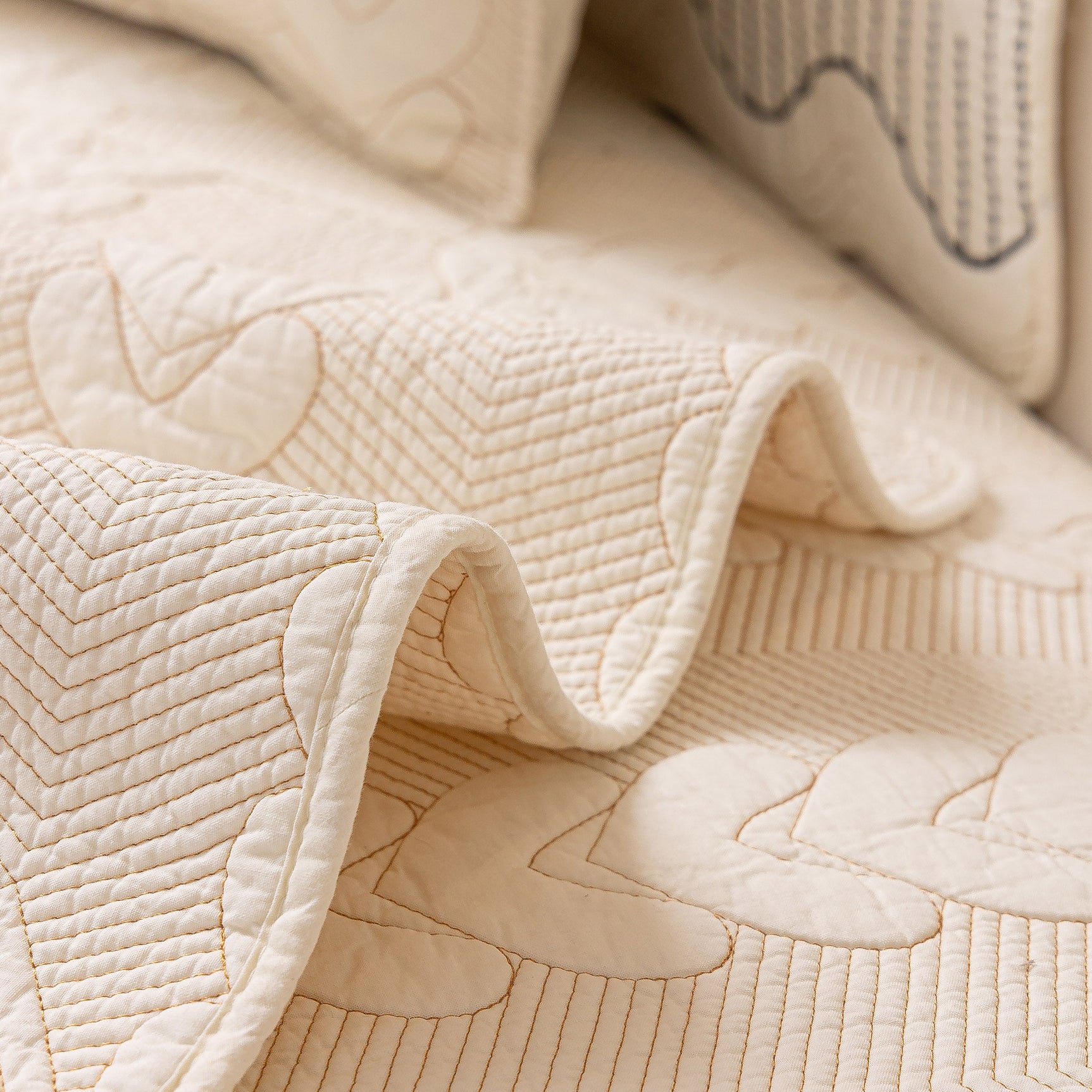 3D Quilted Thick Cotton Sofa Cover Non-Slip Couch Throw for Fabric & Leather Sofas - Ornate Home