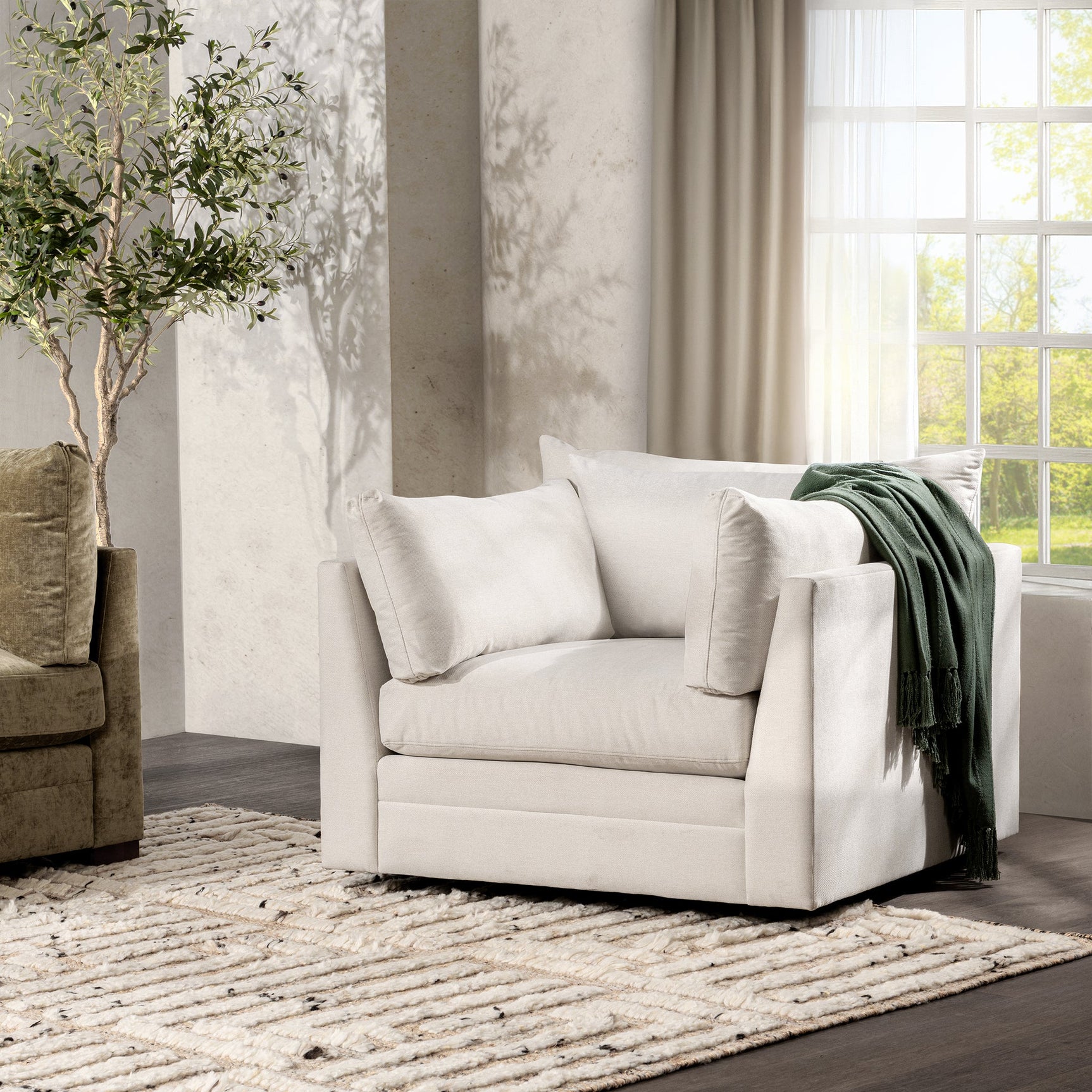 Audrey Swivel Chair