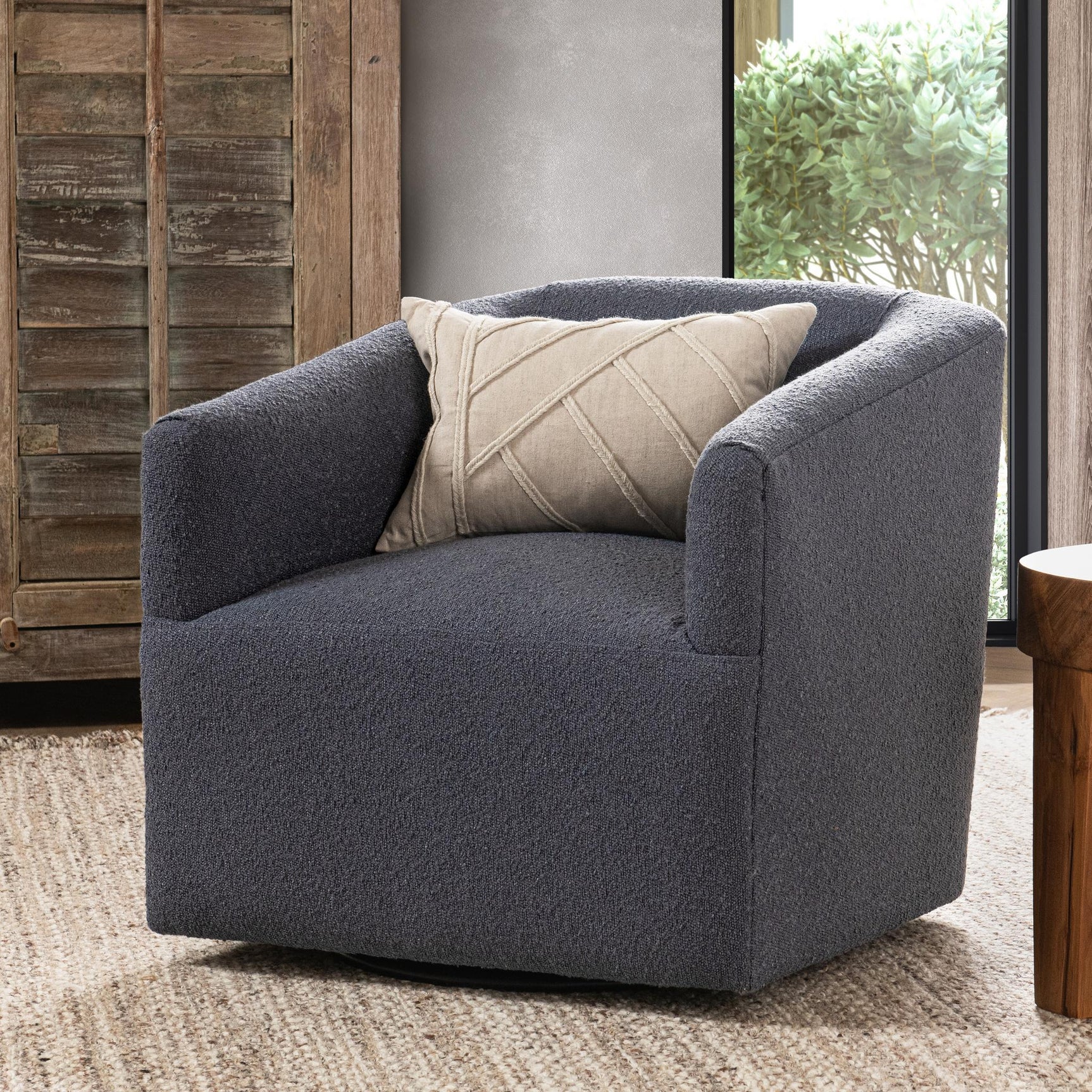 Vernon Green Swivel Chair