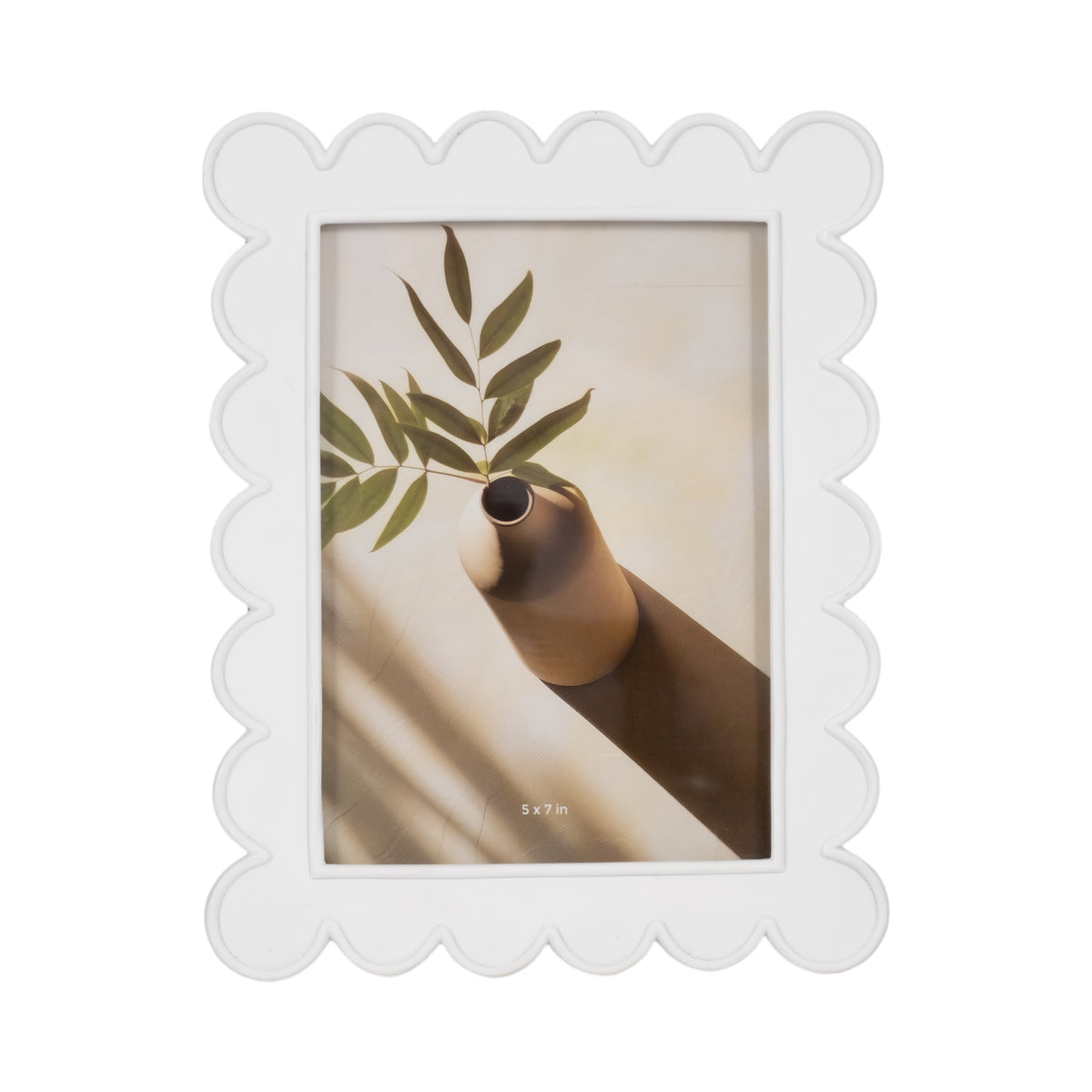 Duarte White 5x7 Scallop Edge Photo Frame