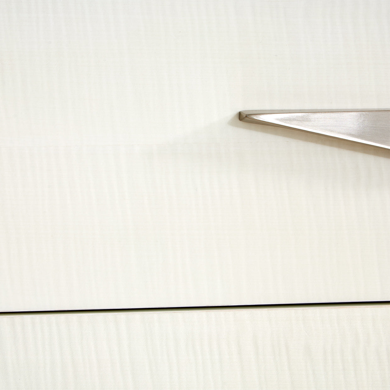 Tuxedo Black 6-Drawer Chest