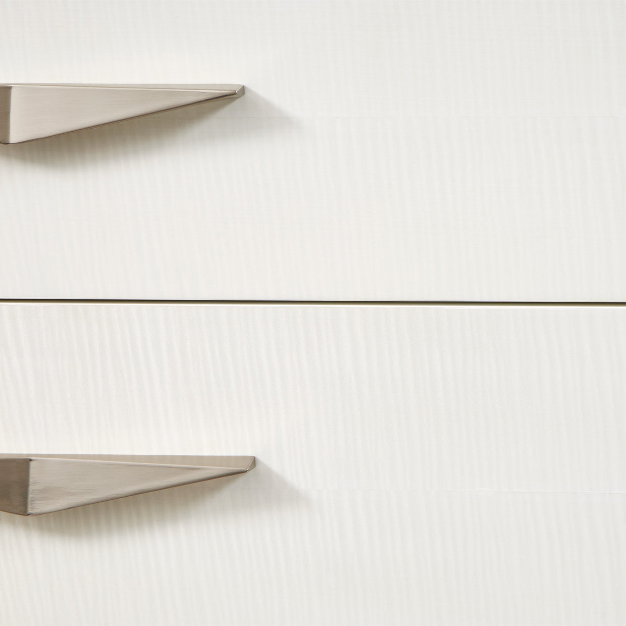 Tuxedo Black 6-Drawer Chest