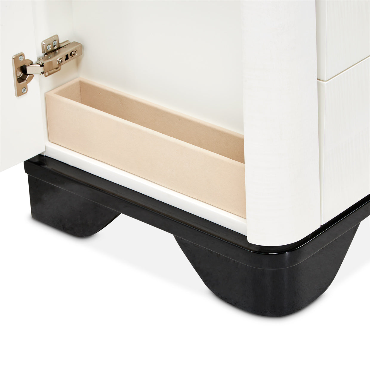 Tuxedo Black 6-Drawer Chest