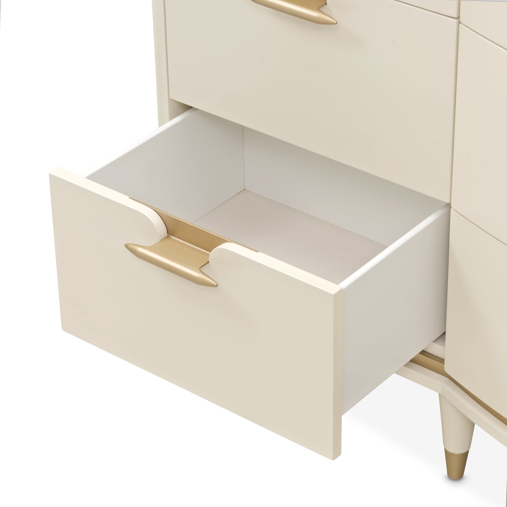 La Terrazza Creamy Pearl Dresser