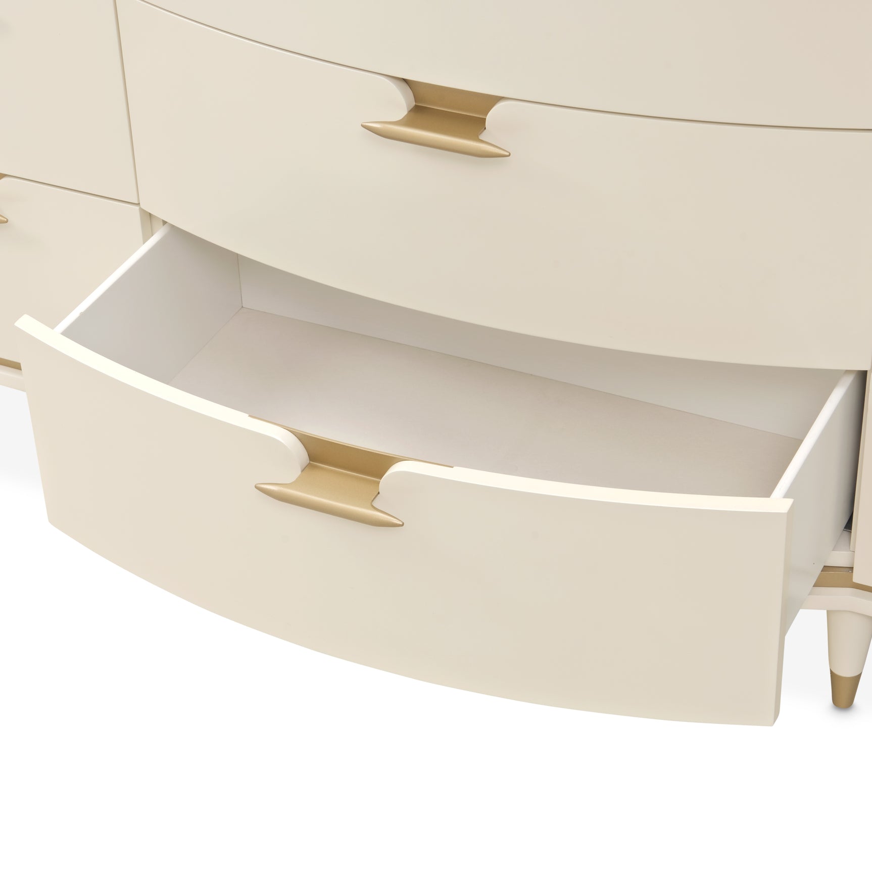 La Terrazza Creamy Pearl Dresser