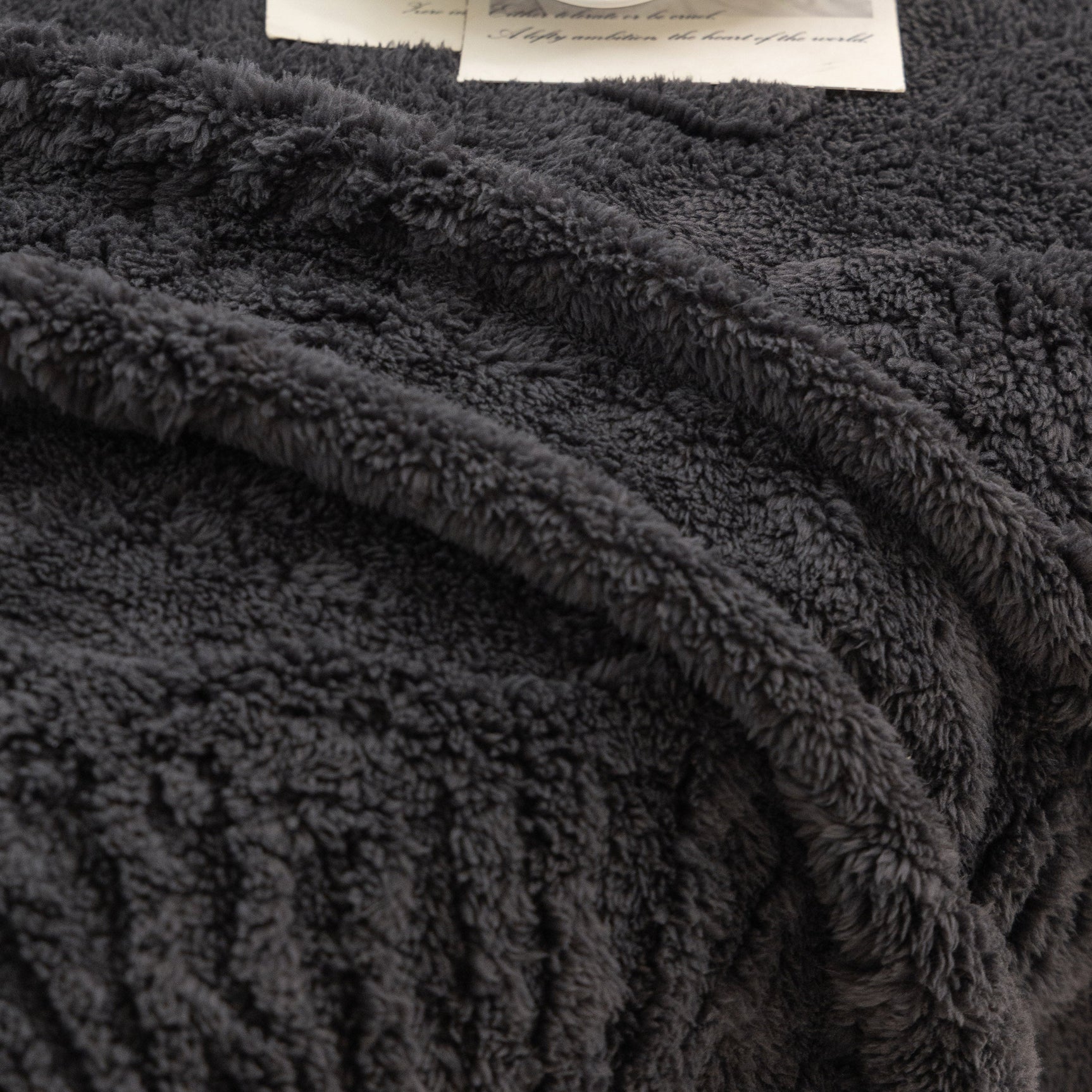 Luxury 3D Butterfly Jacquard Sofa Throw Blanket, Ultra-Soft Plush Fleece Couch Cover
