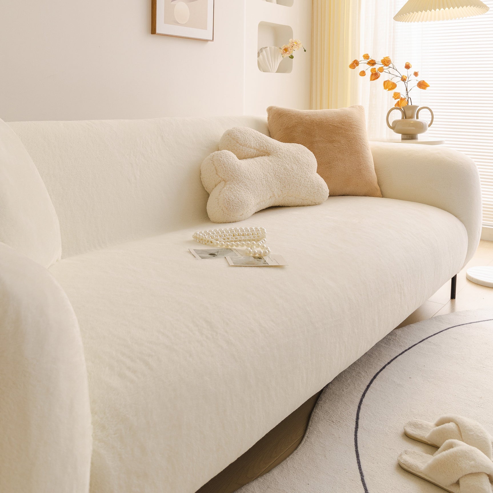 Soft Plush Warm Sofa Cover Stretchable Cozy Velvet Couch Protector for Fall & Winter