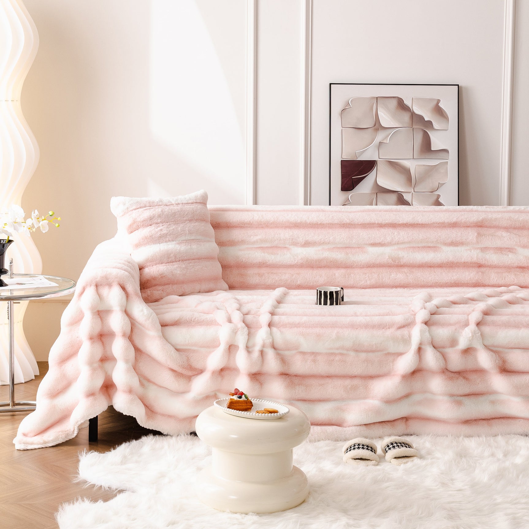 Ultra Soft Faux Fur Couch Cover – Large, Fluffy, and Elegant Sofa Throw Blanket
