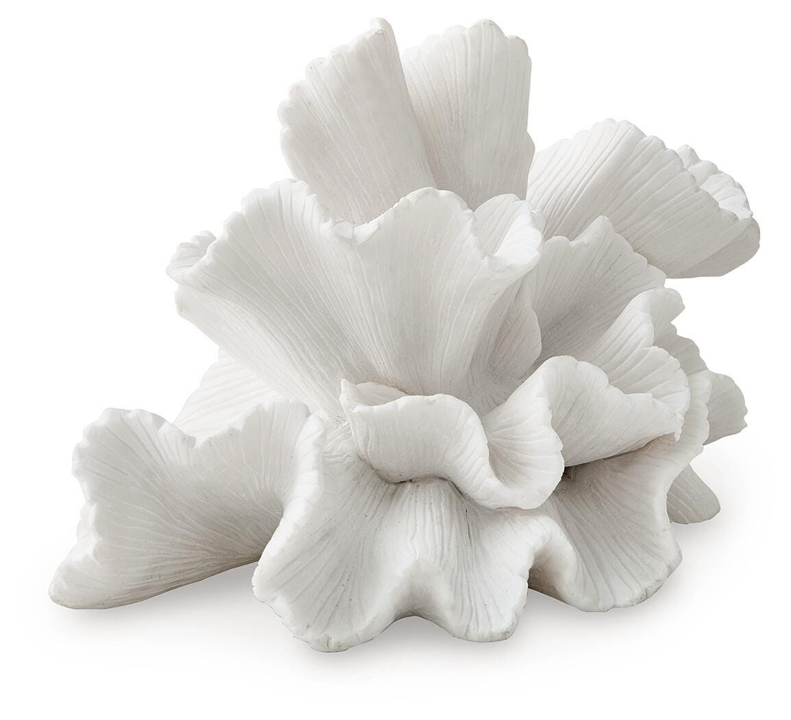 Waynemont White Sculpture