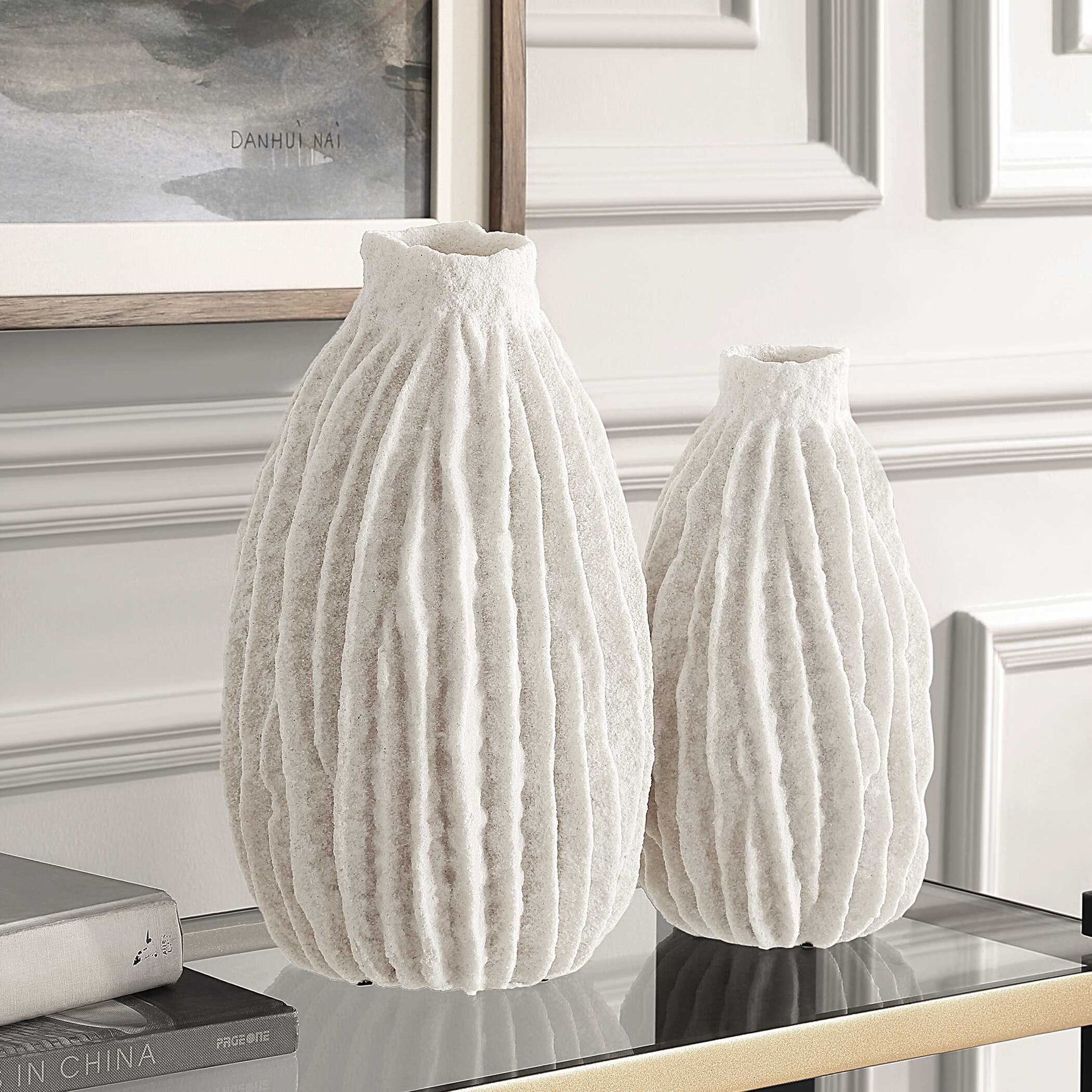 Ivory Ridge White Vases (Set of 2)