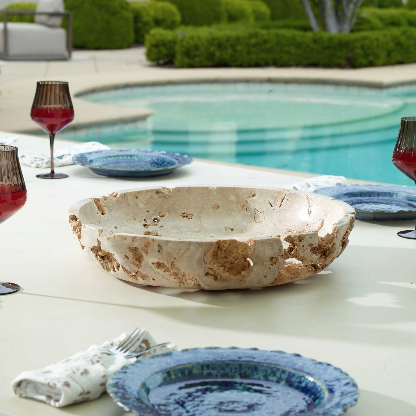 Quarried Stone Brown Indoor-Outdoor Bowl