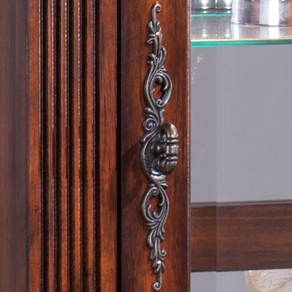 Addy Curio - Ornate Home