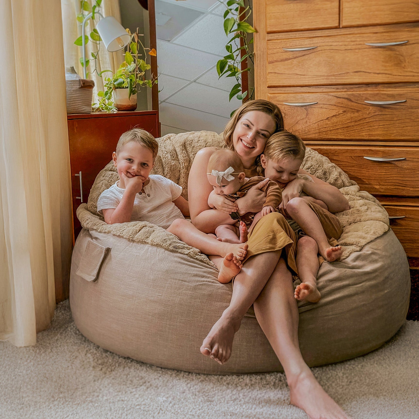 Adult Bean Bag Chair - Full - NEST Bunny Fur - Ornate Home