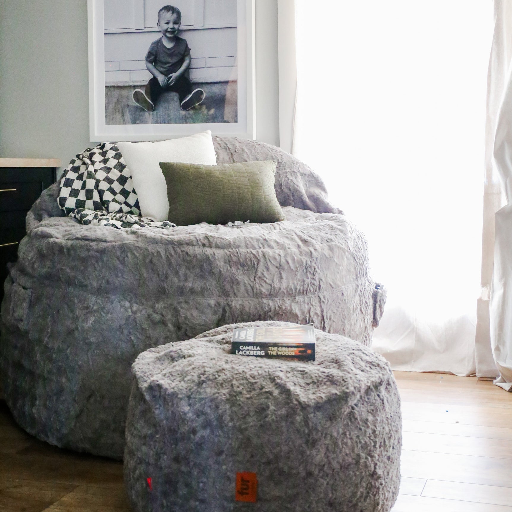Adult Bean Bag Chair - Queen - NEST Faux Fur - Ornate Home