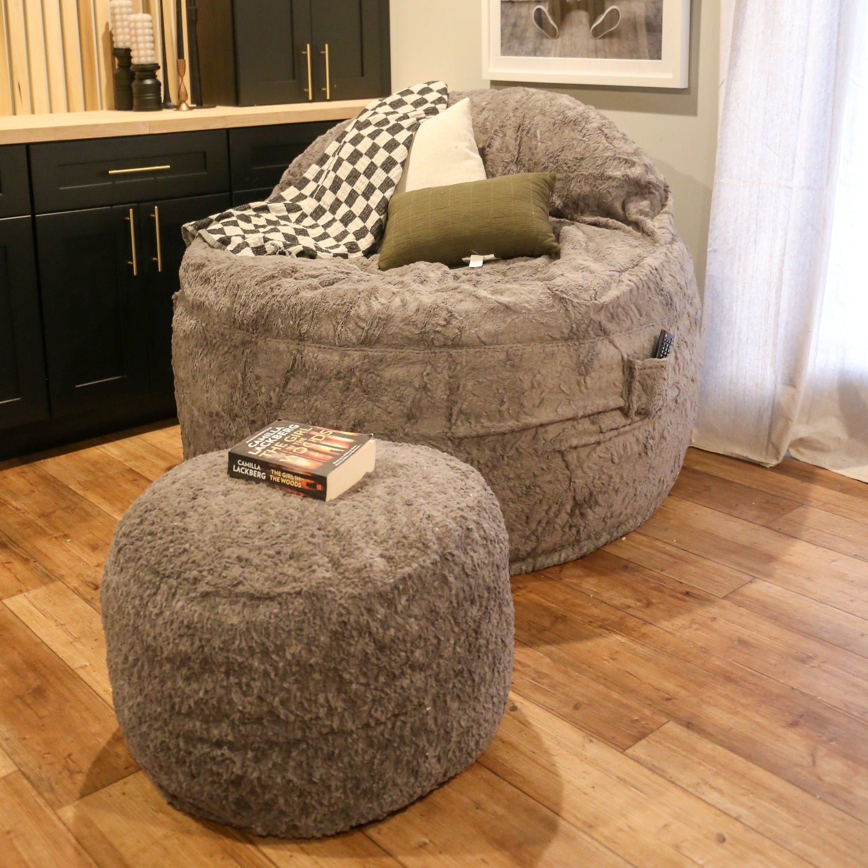 Adult Bean Bag Chair - Queen - NEST Faux Fur - Ornate Home