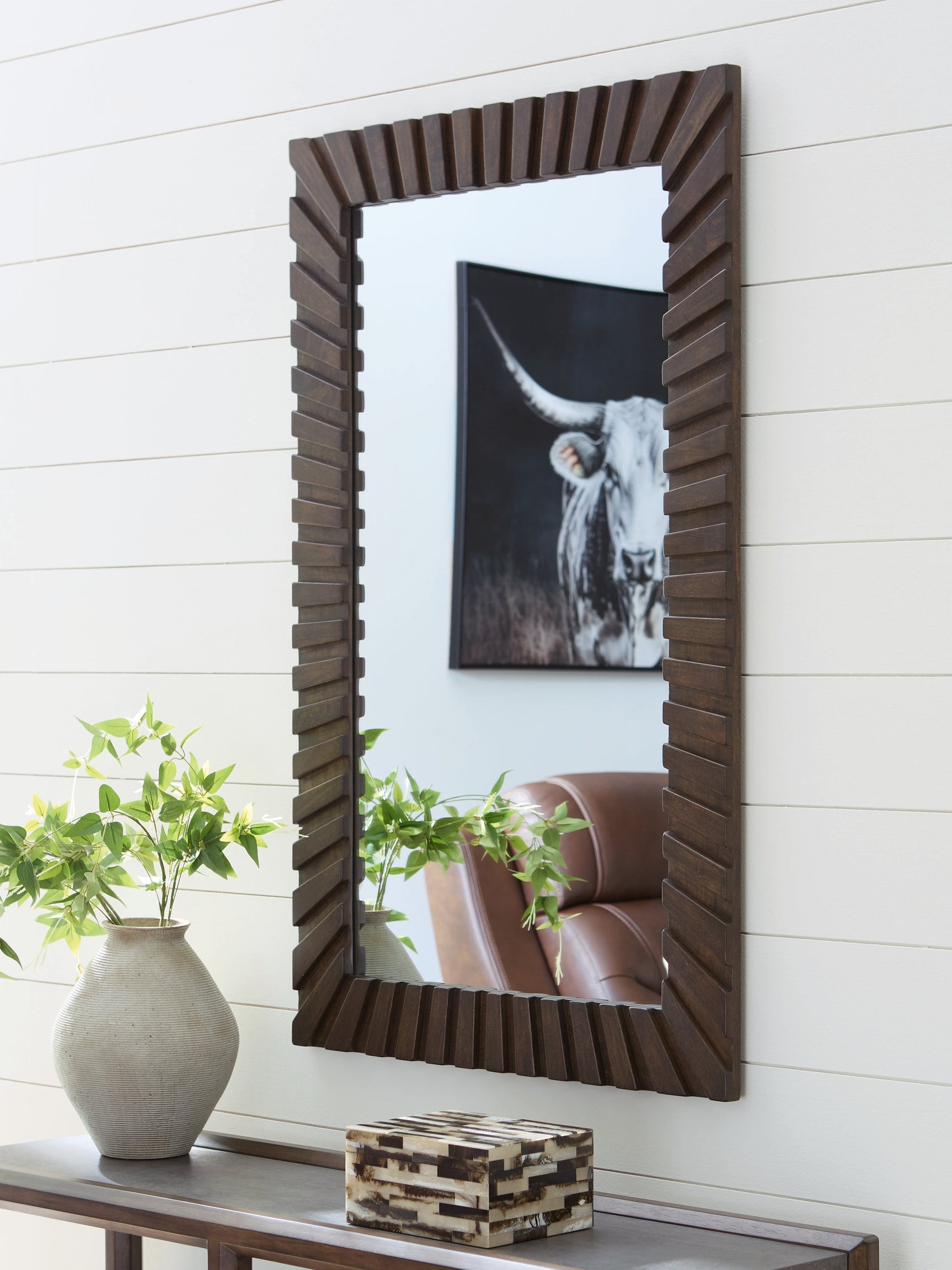 Advin Dark Brown Accent Mirror (Online Special Price) - Ornate Home