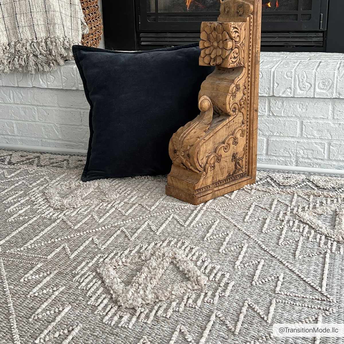Agoo High-Low Pile Rustic Rug - Ornate Home