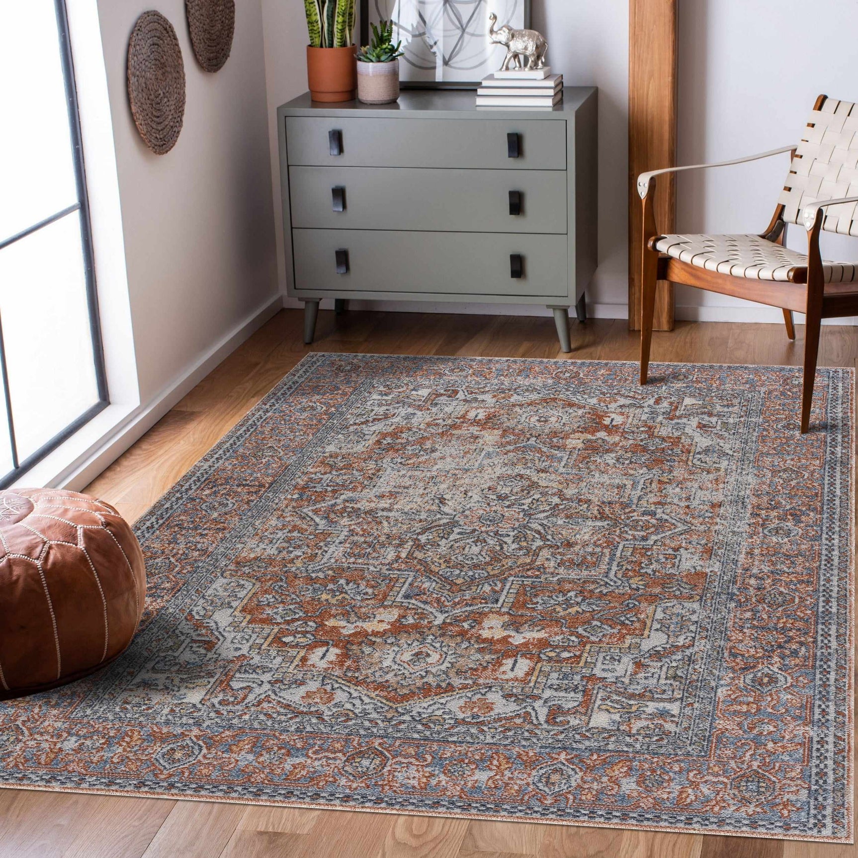 Aila Traditional Design Washable Rug - Clearance - Ornate Home