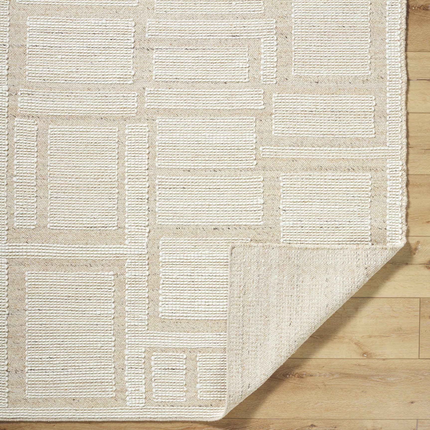 Alayka Area Rug - Ornate Home
