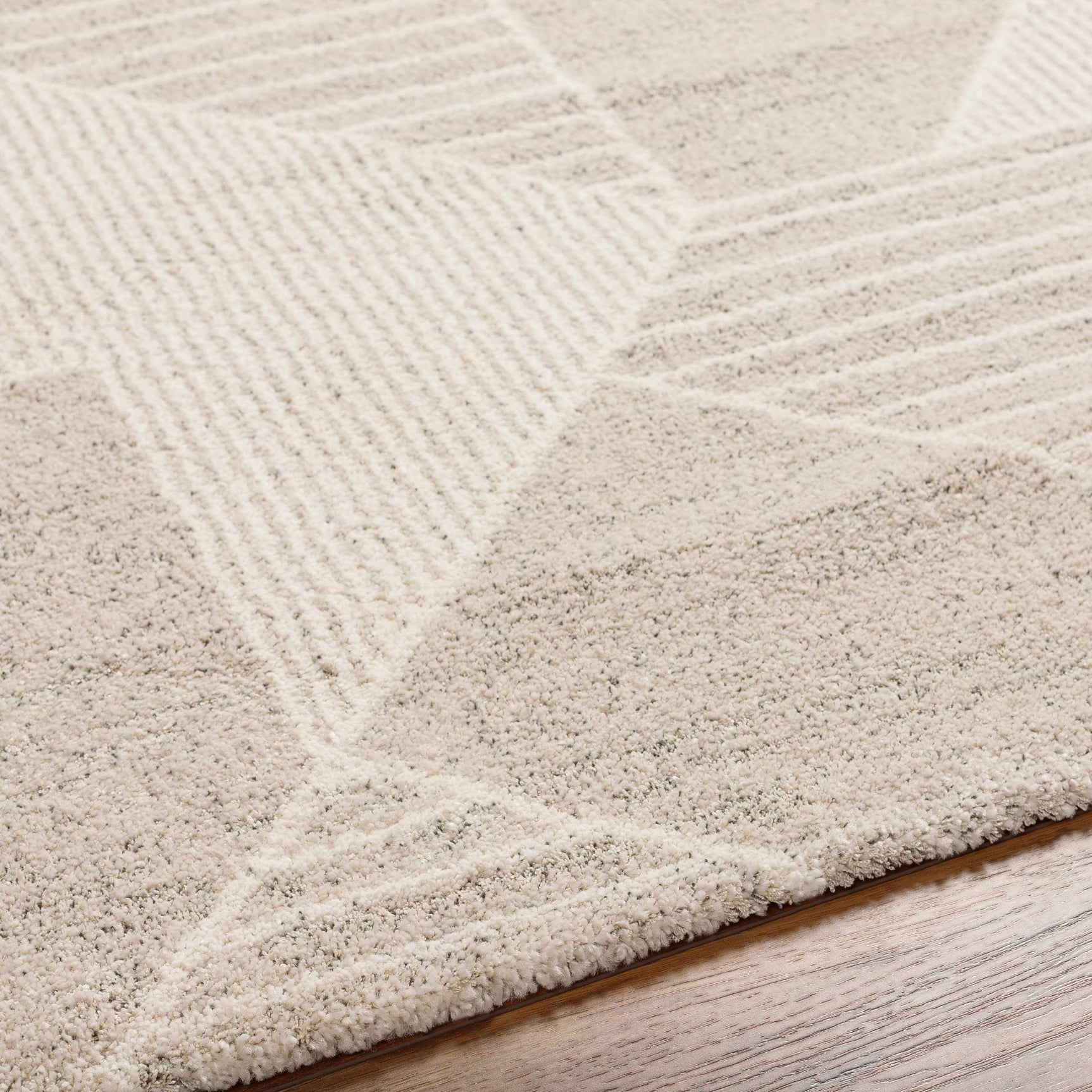 Almas Luxe Rug - Ornate Home