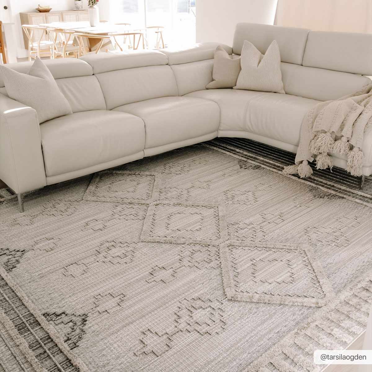 Amaga High-Low Rustic Rug - Ornate Home