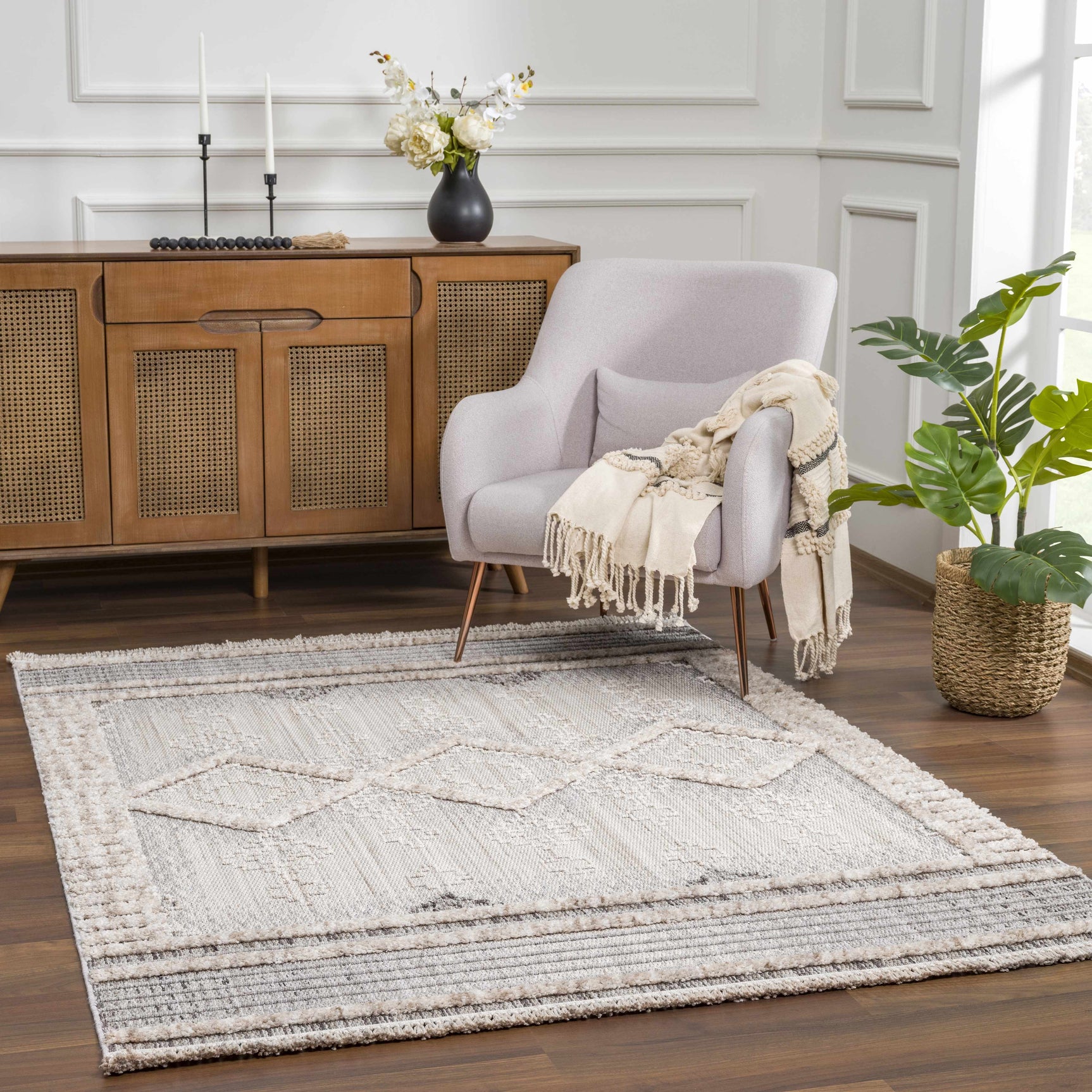 Amaga High-Low Rustic Rug - Ornate Home