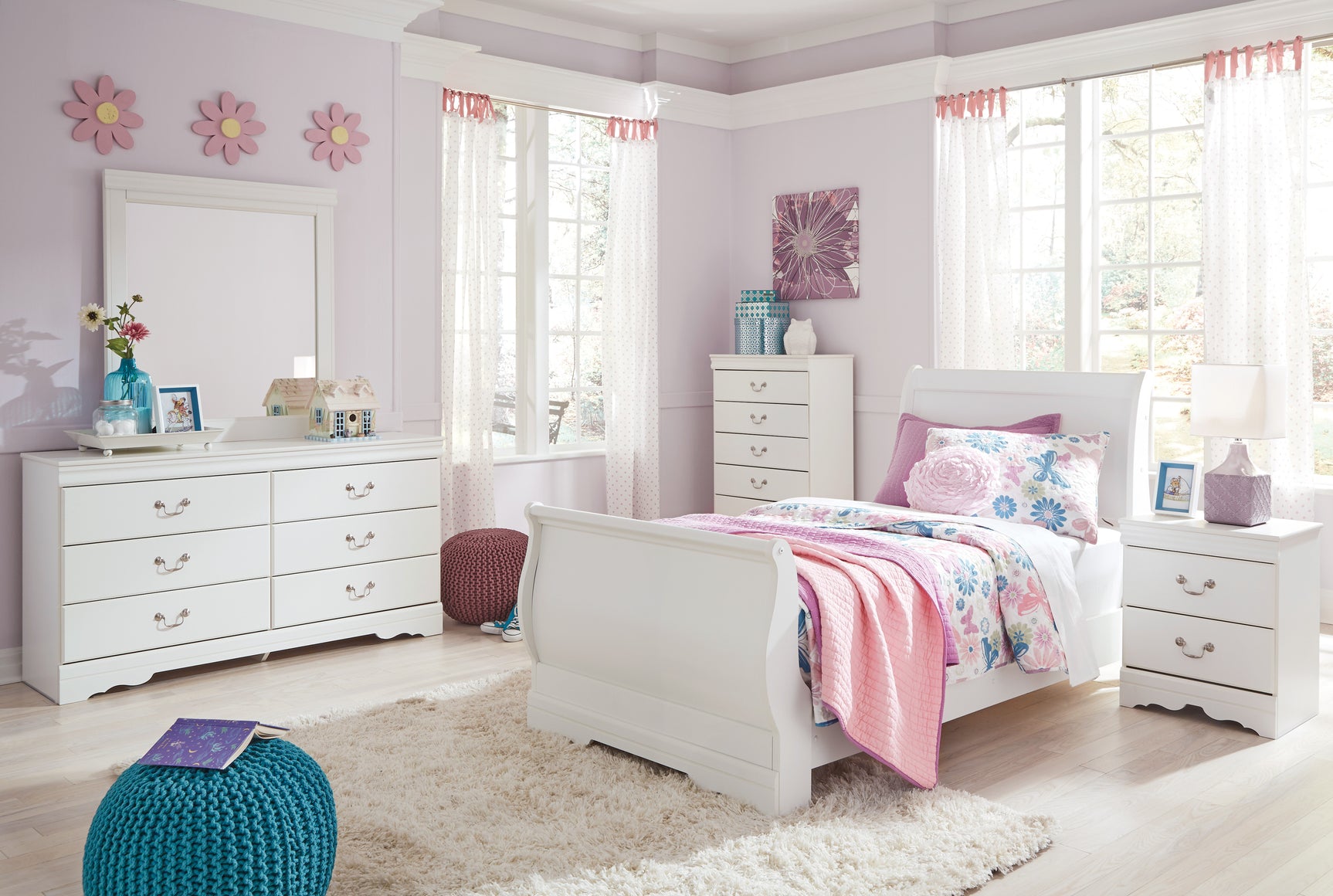 Anarasia White Twin Sleigh Bedroom Set with Chest and Nightstand - Ornate Home