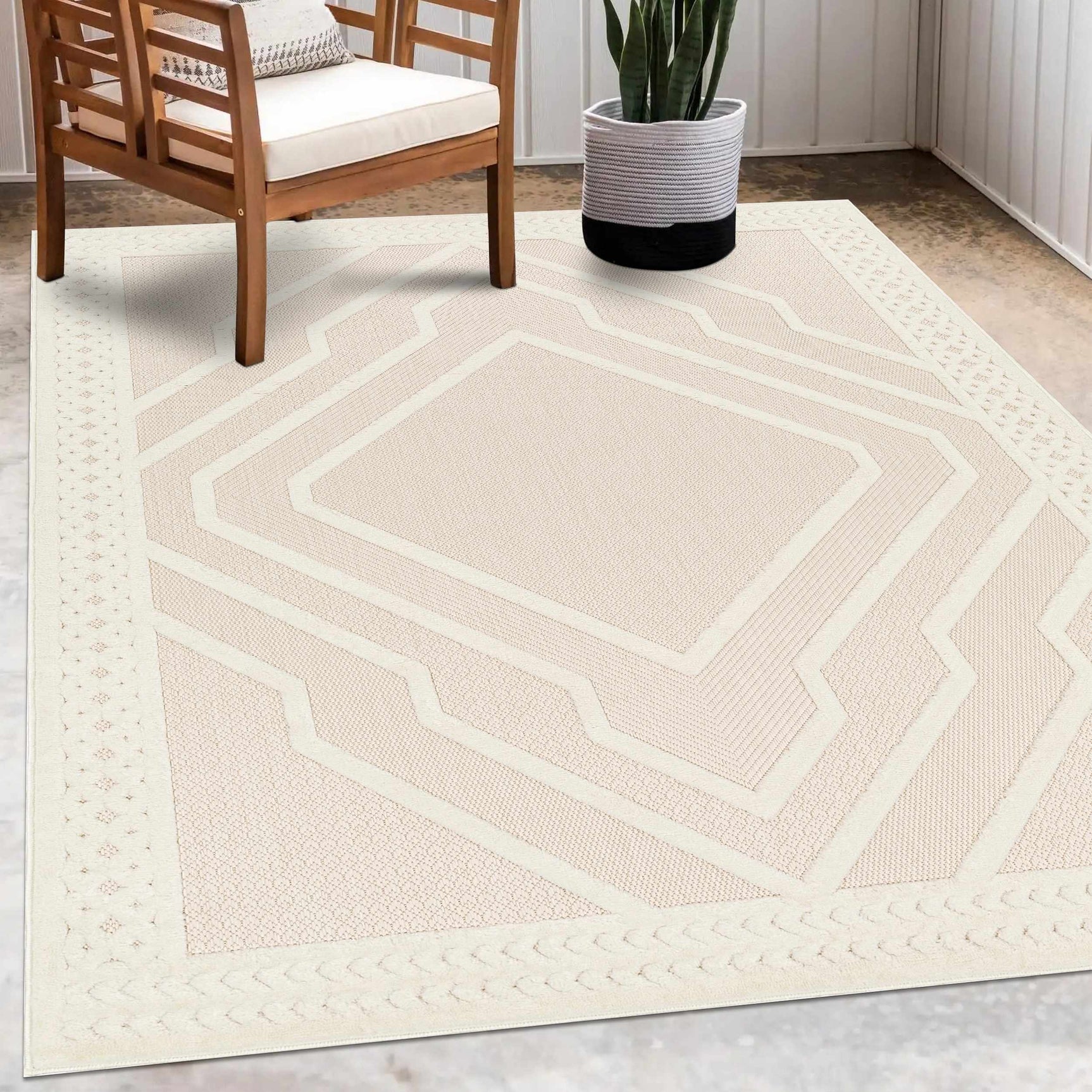 Anja Cream Outdoor Rug - Clearance - Ornate Home