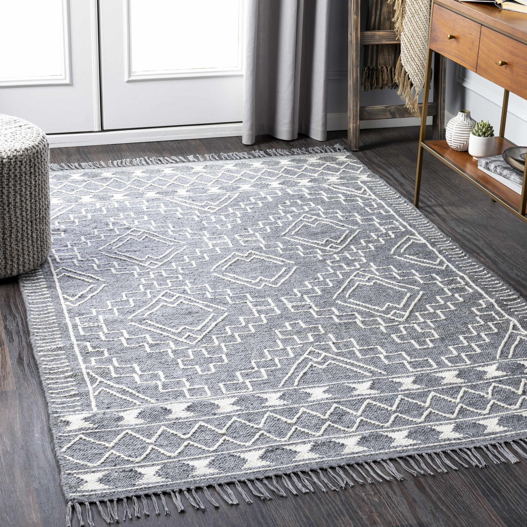 Apalachicola Clearance Rug - Clearance - Ornate Home