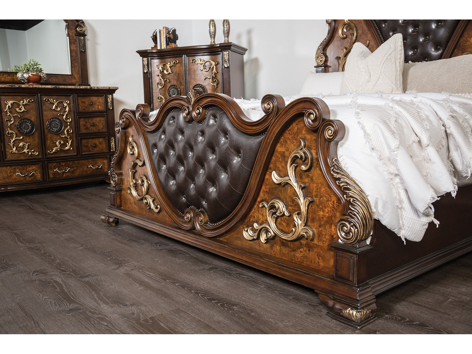 Aquilina Cherry/Oak E.King Bed - Ornate Home
