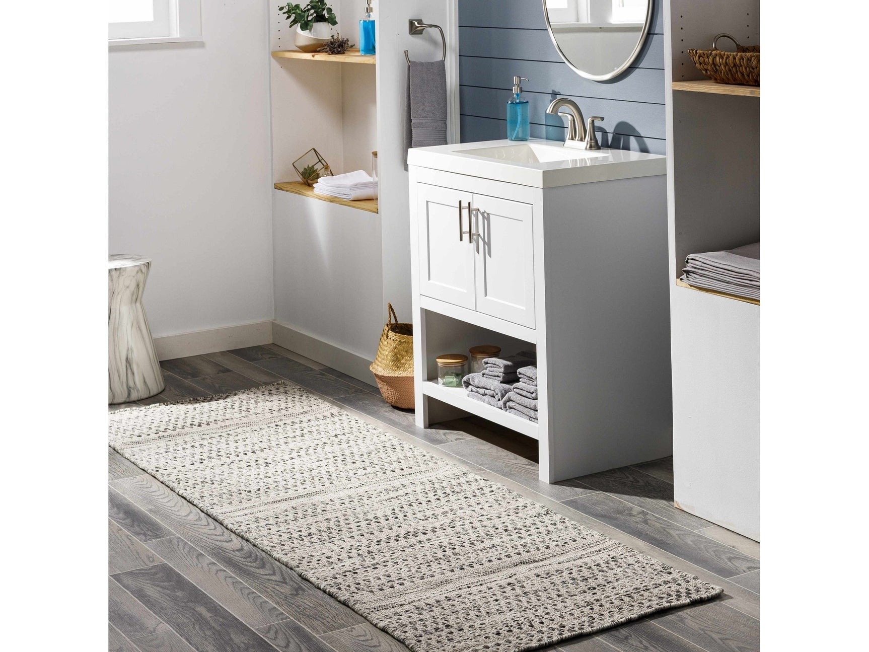 Arabi Wool Area Rug - Ornate Home