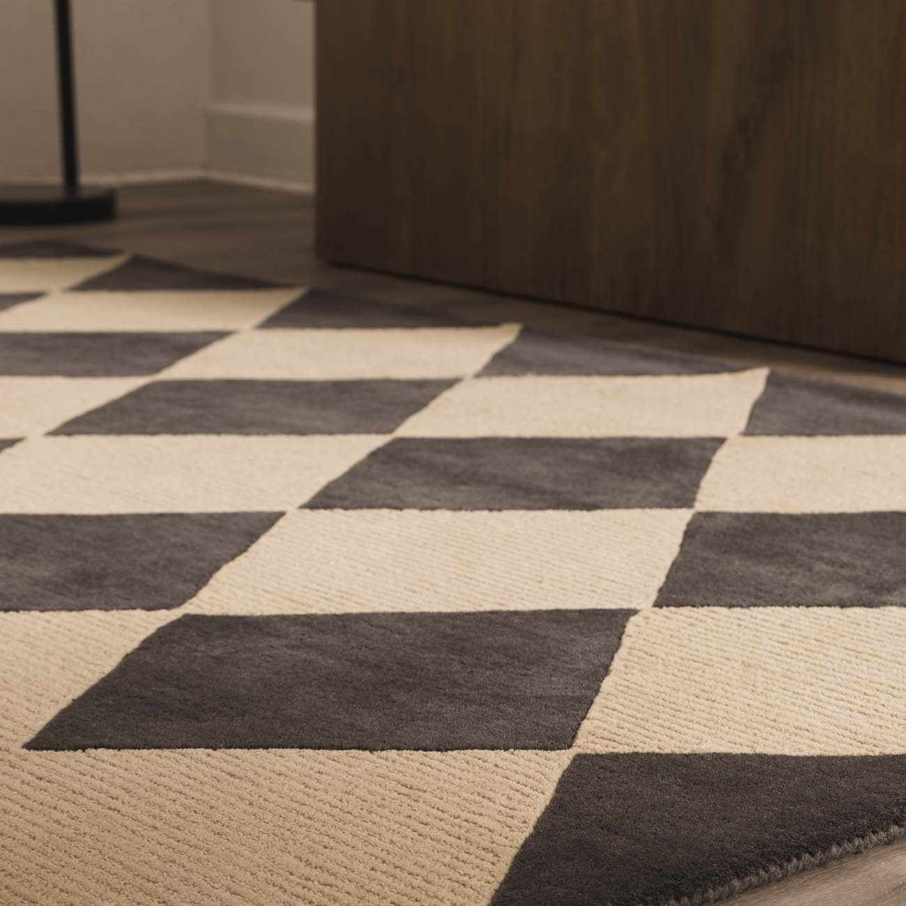 Aradia Charcoal Area Rug - Ornate Home