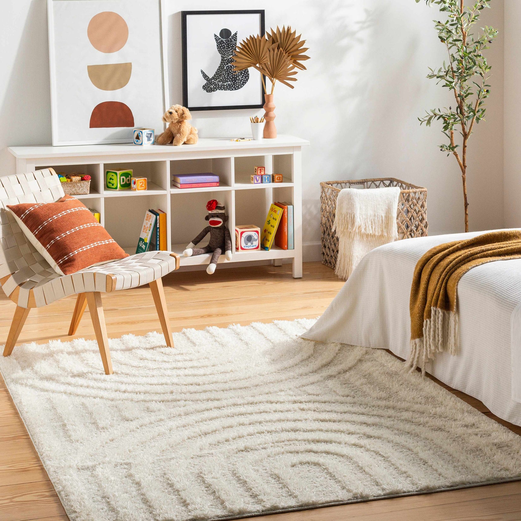 Arnel Cream Area Rug - Ornate Home
