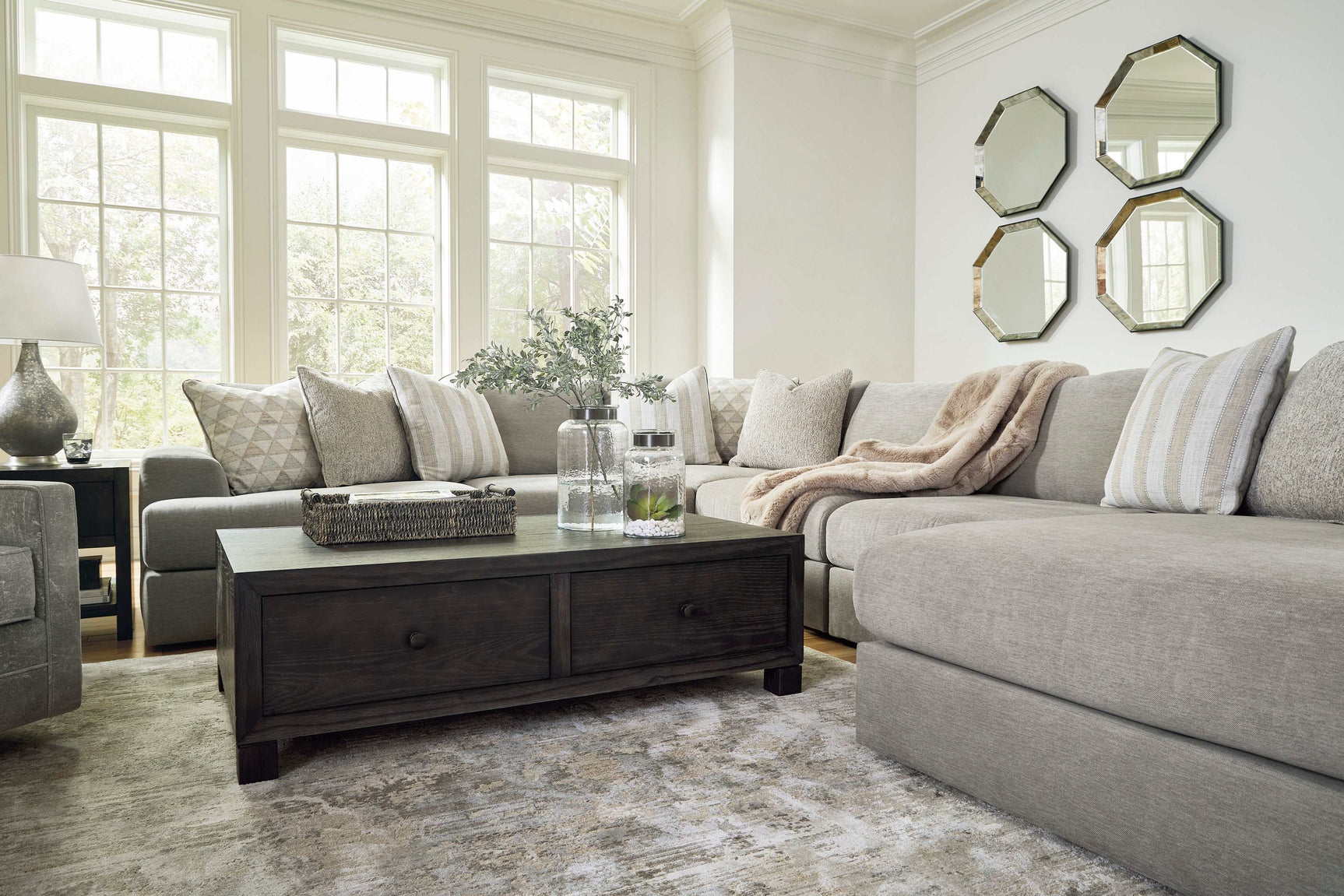 Avaliyah Ash Gray Chenille 6pc RAF Chaise Sectional - Ornate Home