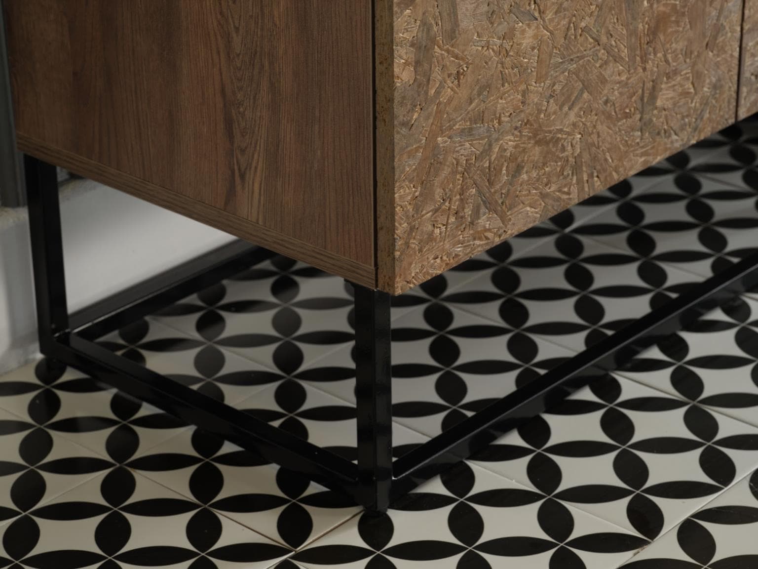 Avenir Console - Ornate Home