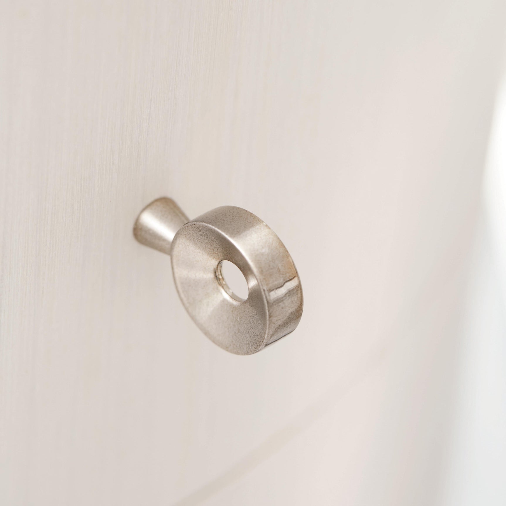 Axiom Linear White Side Table - Ornate Home