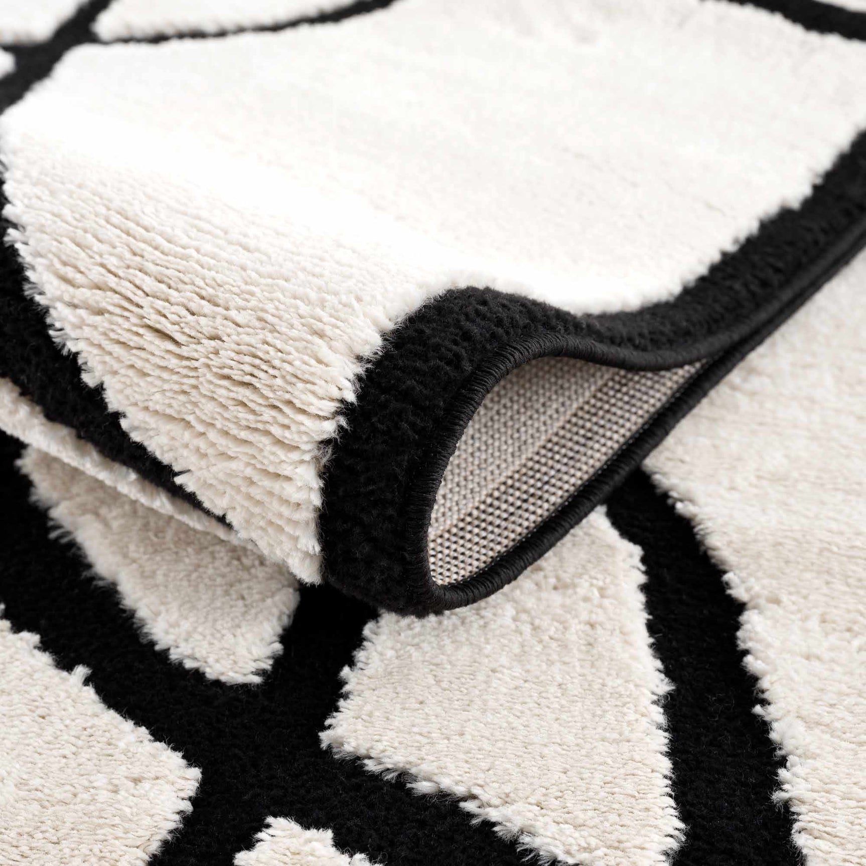 Azana Black & White Area Rug - Ornate Home